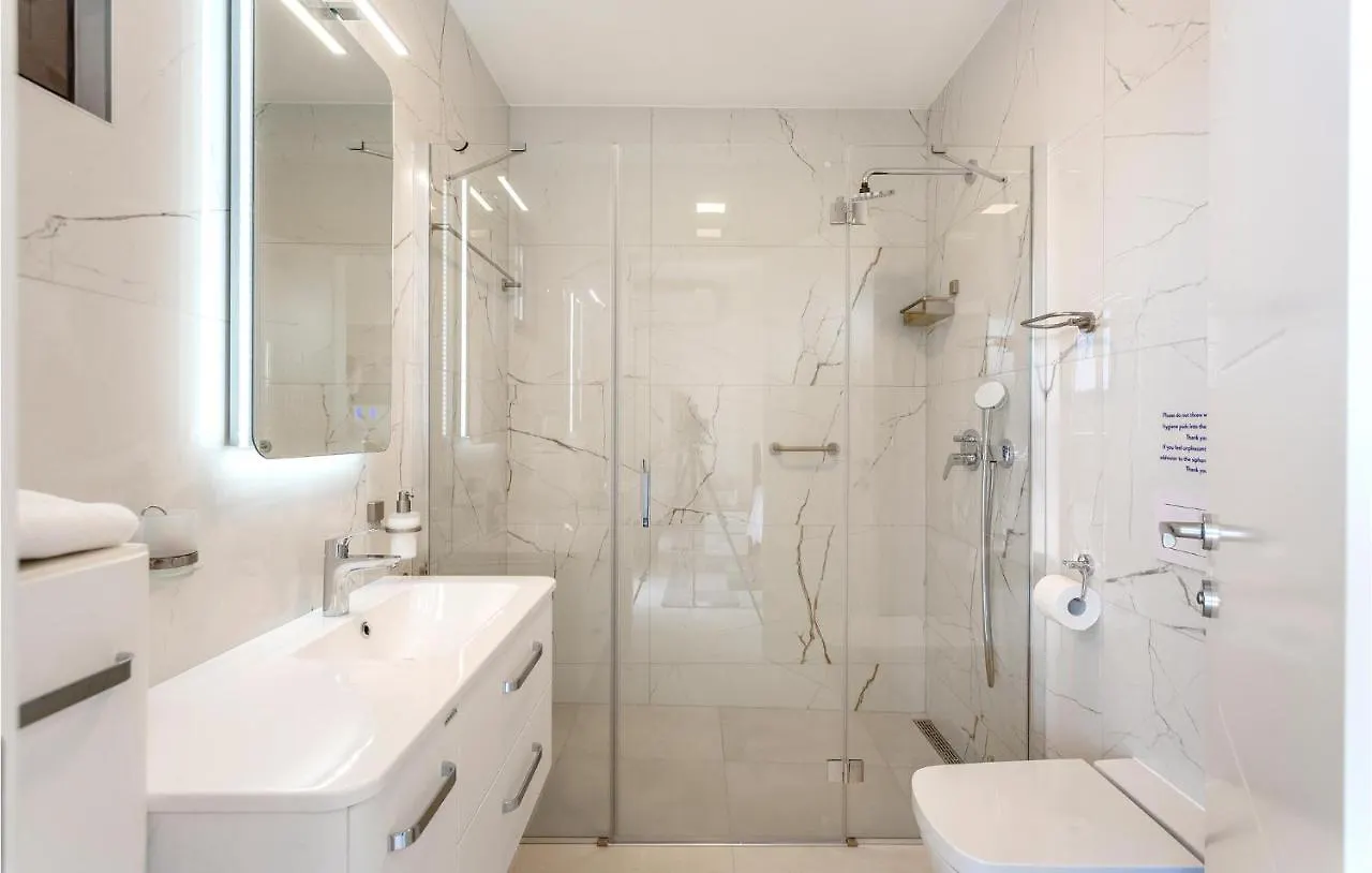 Nice Apartment In Malinska With Jacuzzi Croatia