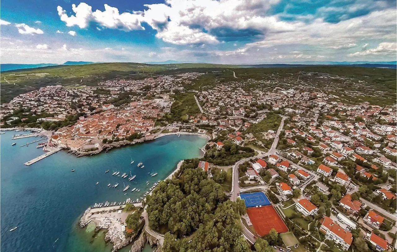 Nice Apartment In Malinska With Jacuzzi Croatia